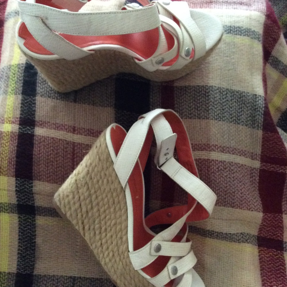 Shoes - Picture 3 of 5